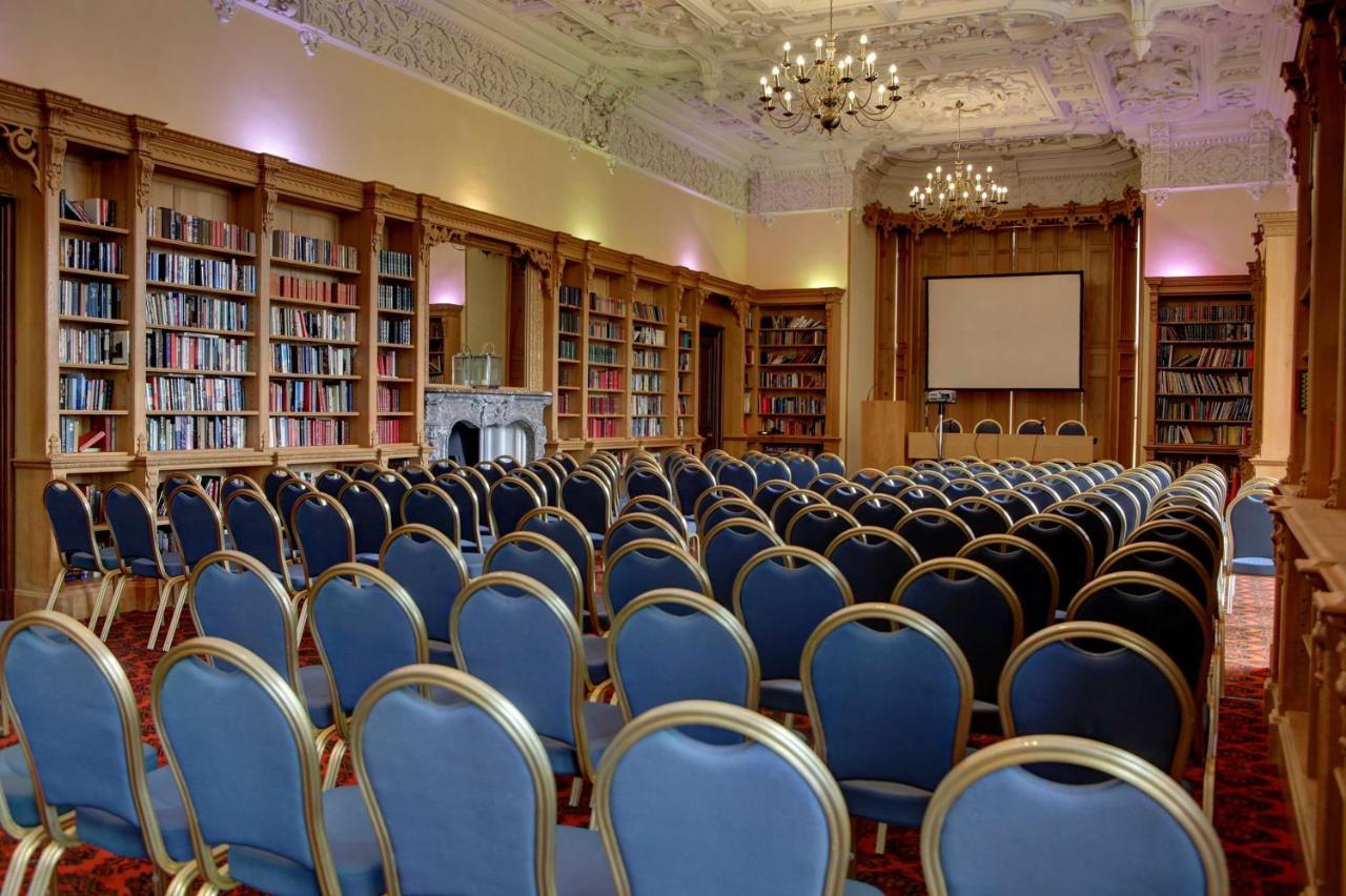 Stoke Rochford Hall Грентем Екстер'єр фото